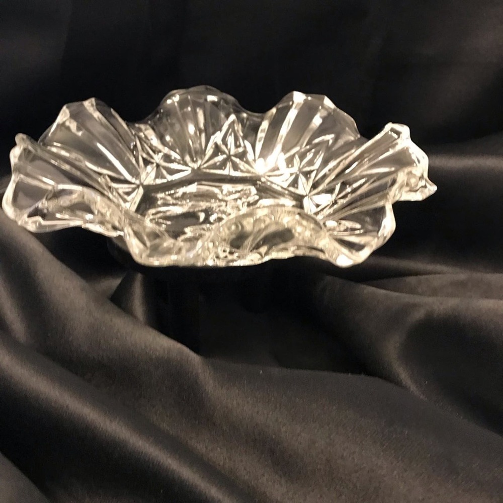 Vintage Pioneer Intaglio Fruit Crystal Ruffled Serving Set by Federal - Picture 9 of 15